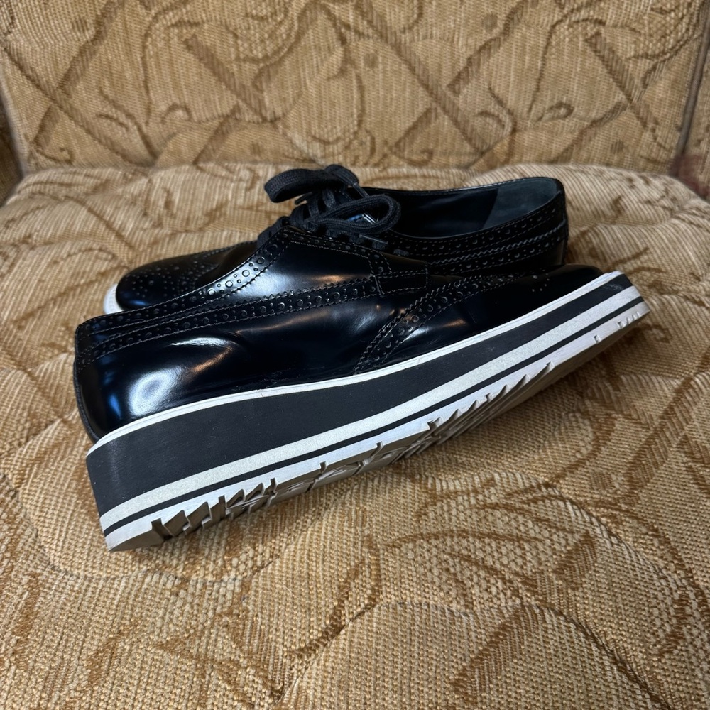 Prada Black Leather Wingtip Platform Brogues black FEMALE Platforms EU 38 - Picture 6 of 9